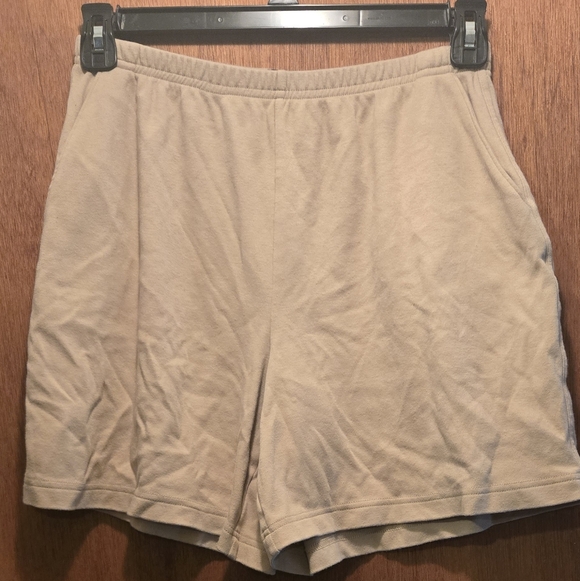 Lands' End Pants - Lands' End Women's Athletic Shorts in Beige SzM10-12 NEW No Tags